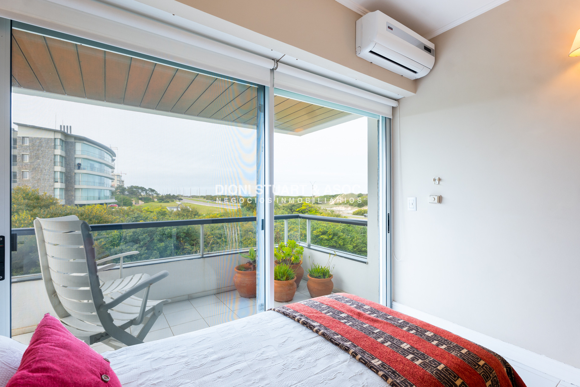 Apartamento ID.759 - APARTAMENTO EN ALQUILER DE TEMPORADA - 4 DORMITORIOS EN SUITE - PLAYA BRAVA