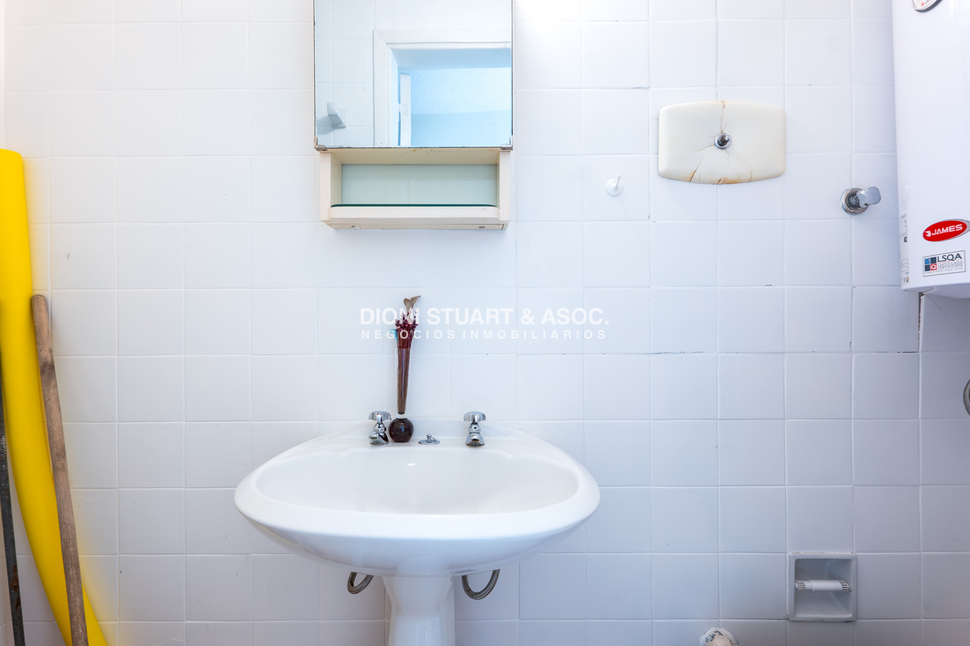 Apartamento ID.812 - Apartamento Frente al Mar en Venta - Torre Jefferson - 2 Dorm y dependencia - Complejo Lincoln Center