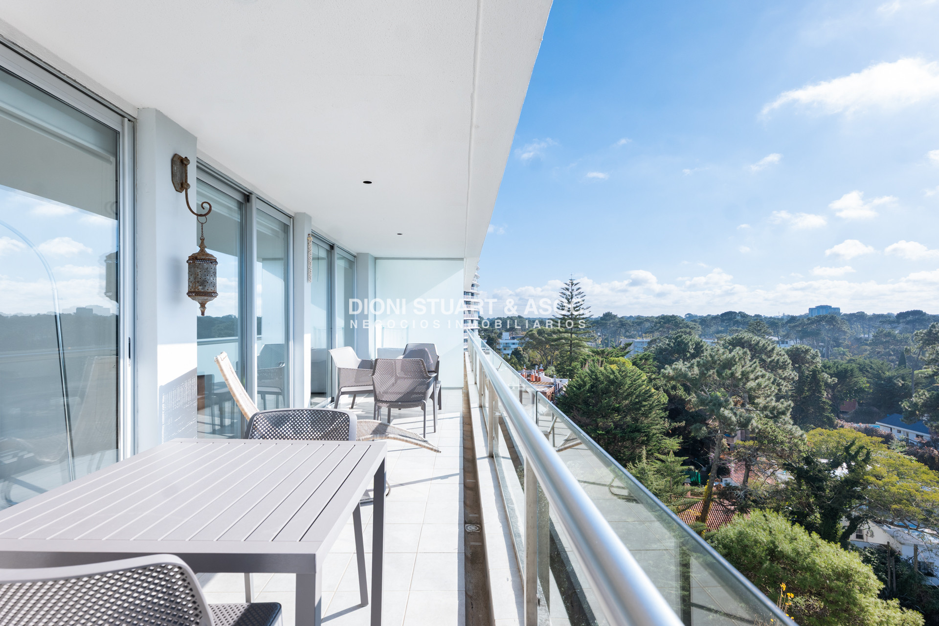Apartamento ID.980 - APARTAMENTO EN VENTA EN ROOSEVELT DE 2 DORMITORIOS MODERNO EDIFICIO BE PUNTA
