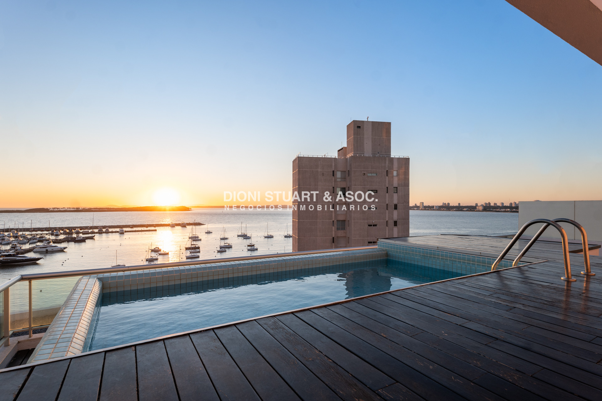 Apartamento ID.1004 - PENT HOUSE DUPLEX - EDIFICIO PUERTO PUNTA