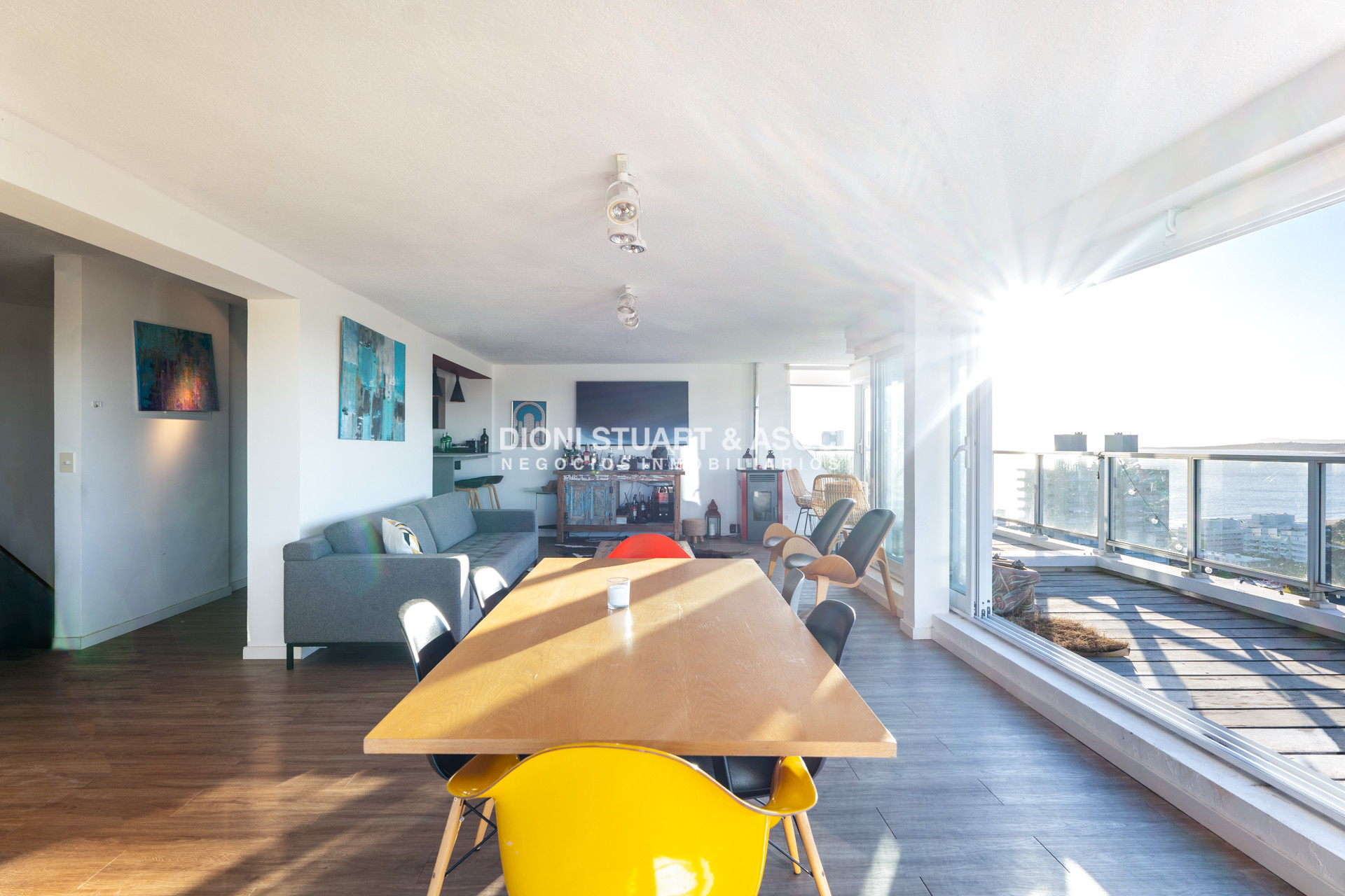 Apartamento ID.922 - PENT HOUSE DUPLEX EN LA MANSA - 4 DORM Y DEP - COMPLEJO LINCOLN CENTER - TORRE WILSON