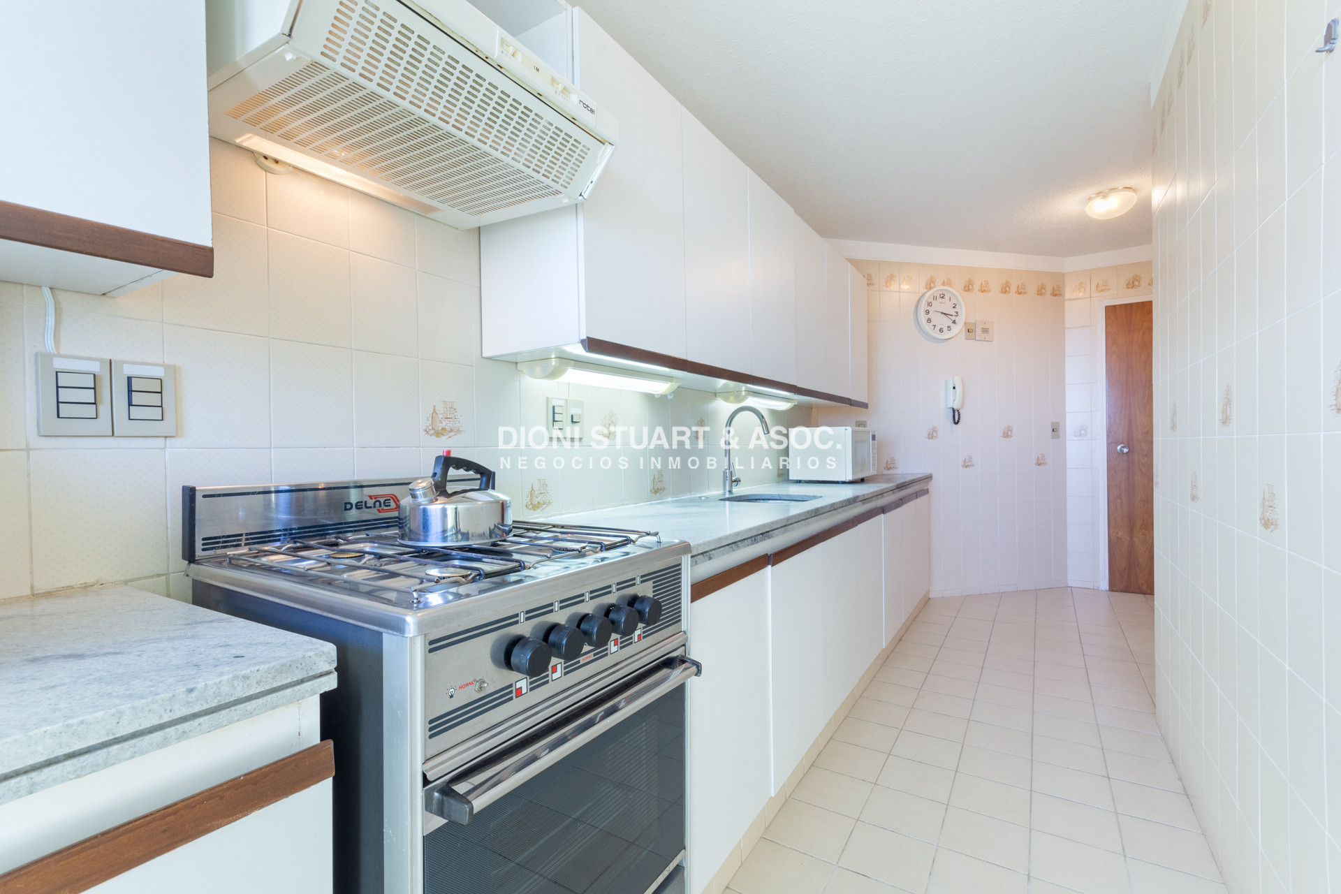 Apartamento ID.579 - Parquemar Roosevelt - Piso alto - 2 Dorm 