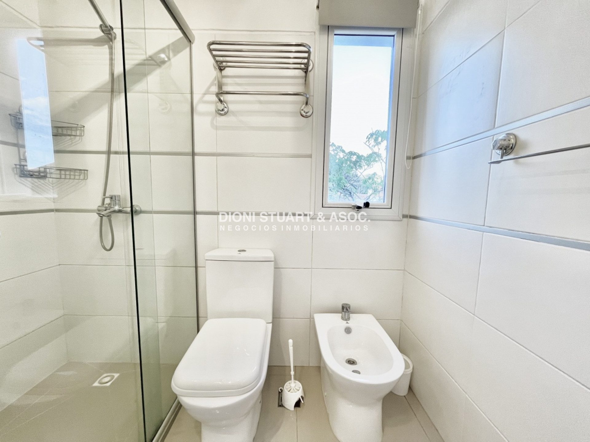 Apartamento ID.17 - APARTAMENTO FRENTE AL MAR CON PARRILLERO DE 1 DORMITORIO EN VENTA PLAYA MANSA