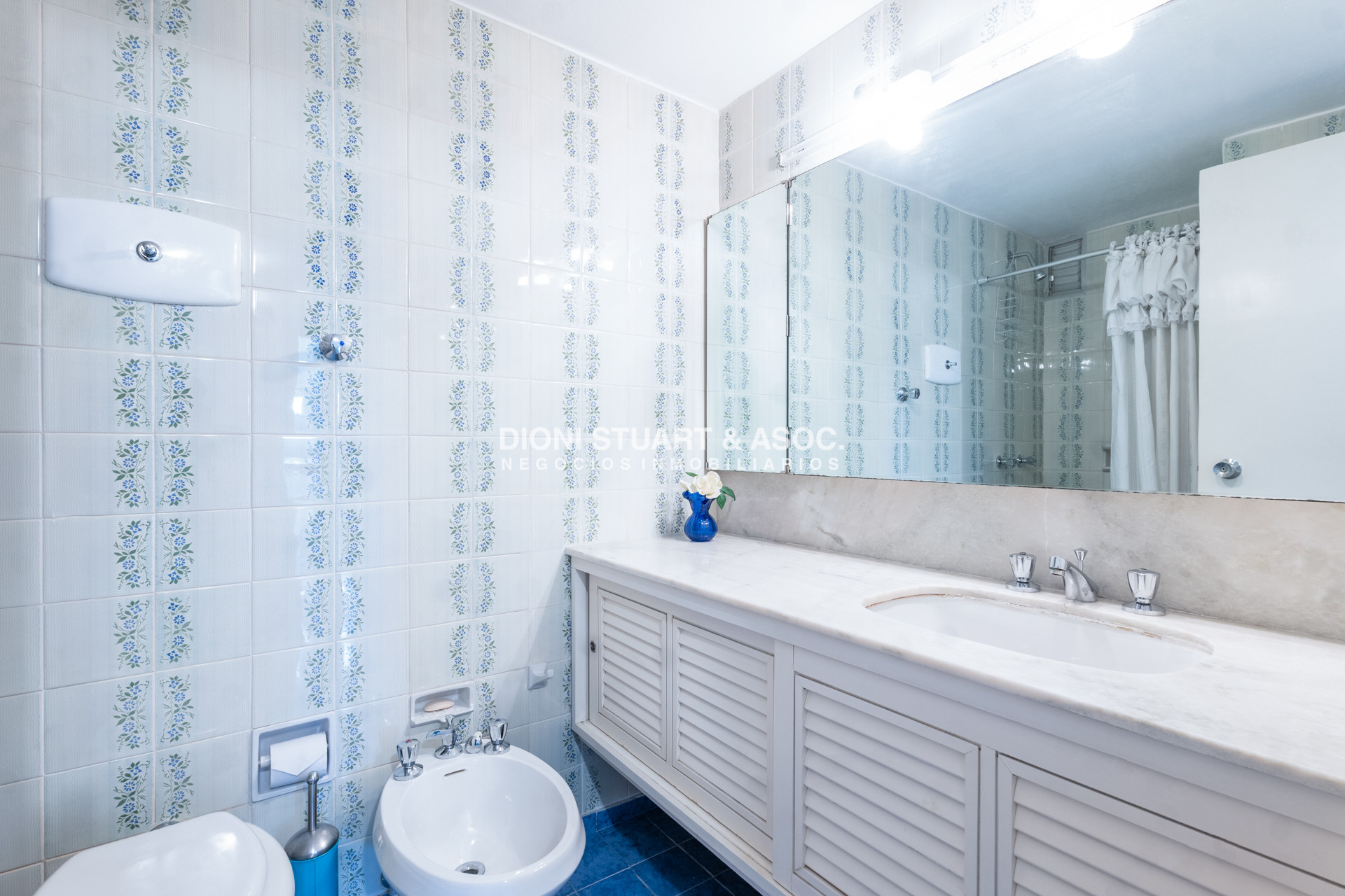 Apartamento ID.1148 - ALQUILER DE TEMPORADA PLAYA MANSA 2 DORMITORIOS Y MEDIO - COMPLEJO LINCOLN CENTER - TORRE WASHINGTON