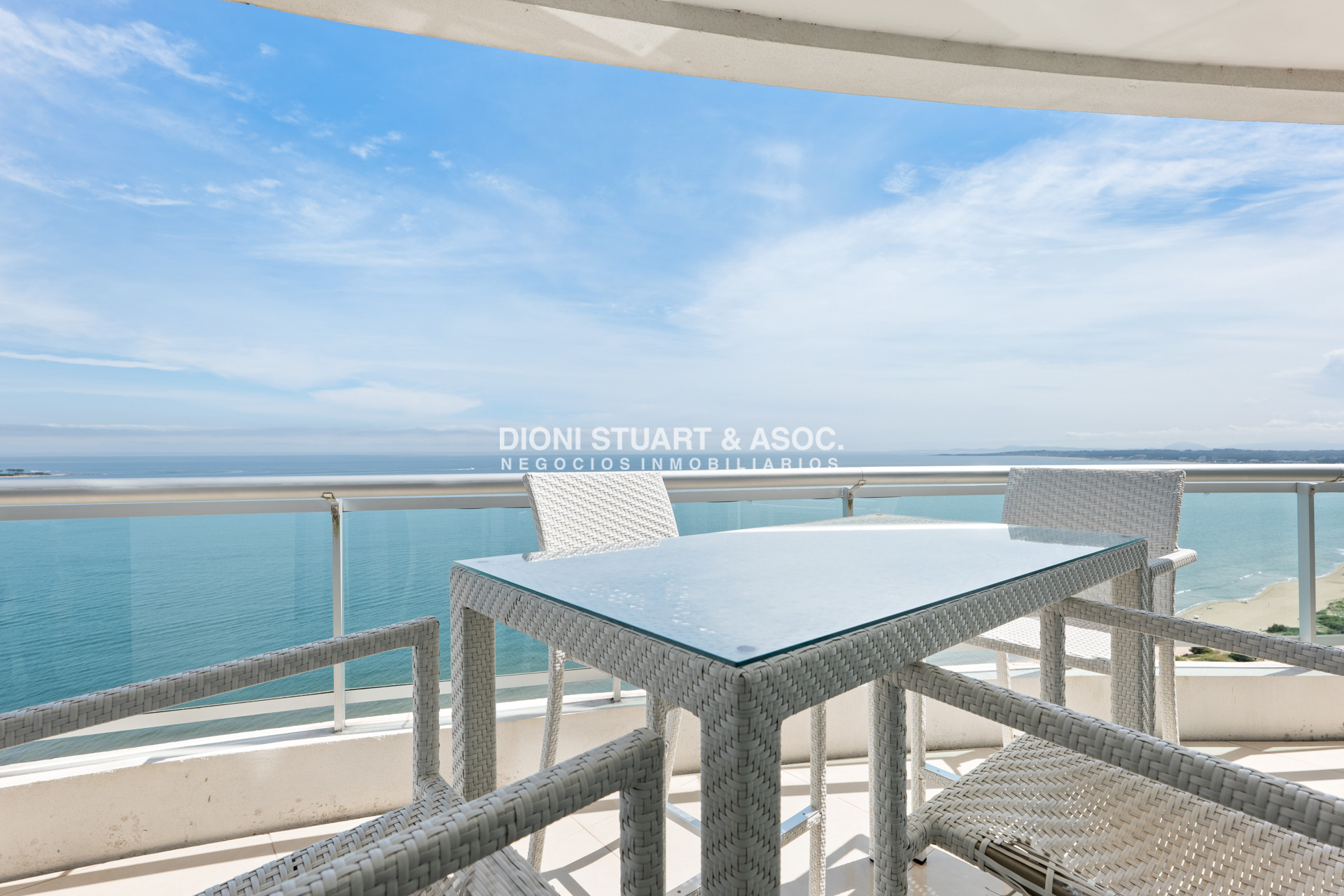 Apartamento ID.223 - TORRE AQUARELA - PENT HOUSE TRIPLEX - ESQUINA PUNTA BALLENA
