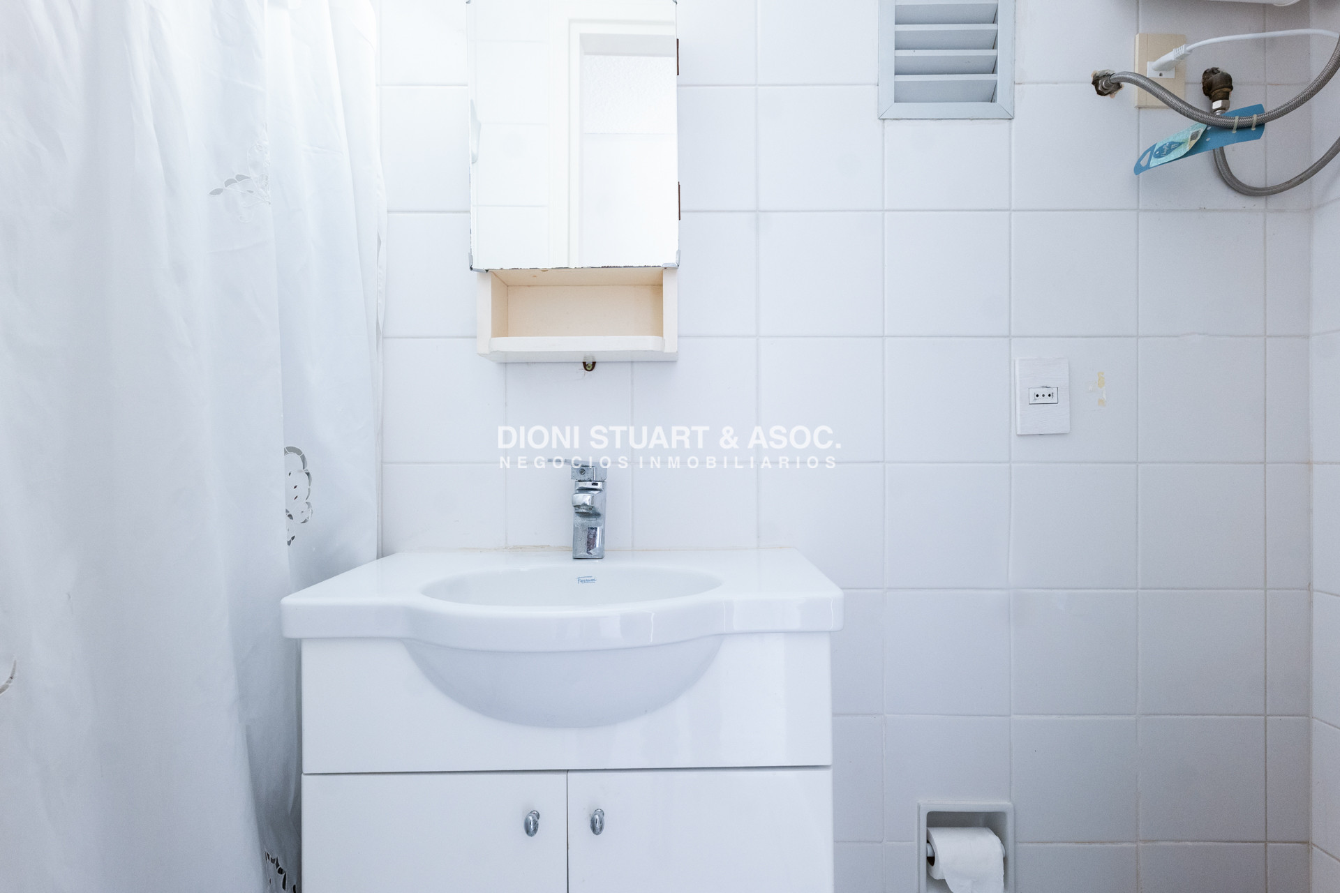 Apartamento ID.953 - APARTAMENTO EN VENTA FRENTE AL MAR 2 DORMITORIOS + DEPENDENCIA - COMPLEJO LINCOLN CENTER - PLAYA MANSA