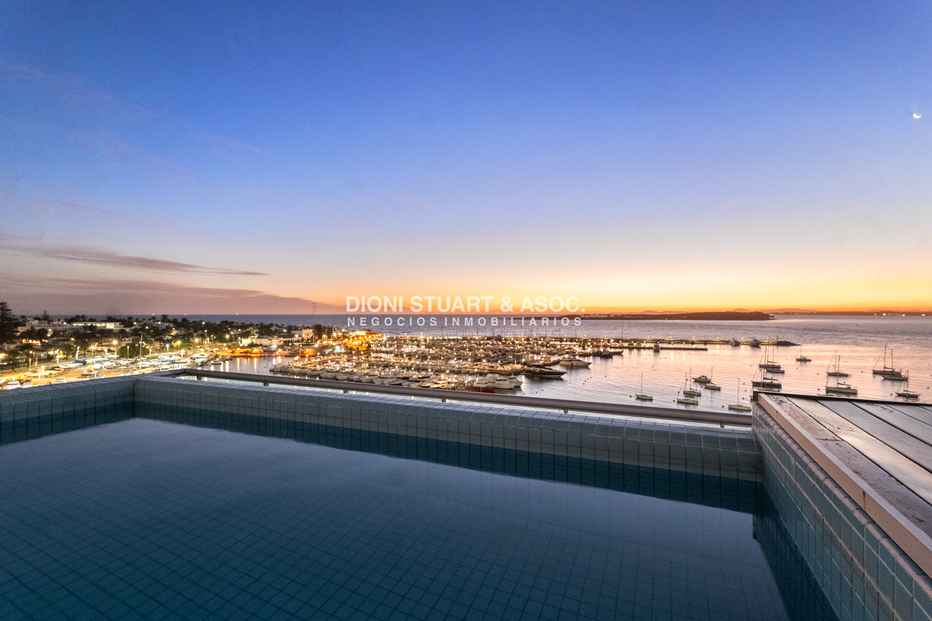 Apartamento ID.1004 - PENT HOUSE DUPLEX - EDIFICIO PUERTO PUNTA
