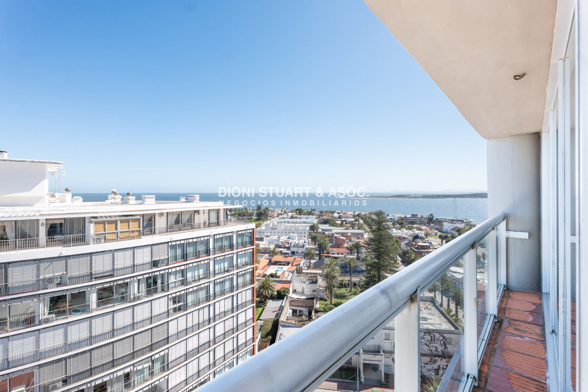 Apartamento ID.751 - Apartamento en Peninsula - 2 Dormitorios - Piso Alto - Torre Plaza