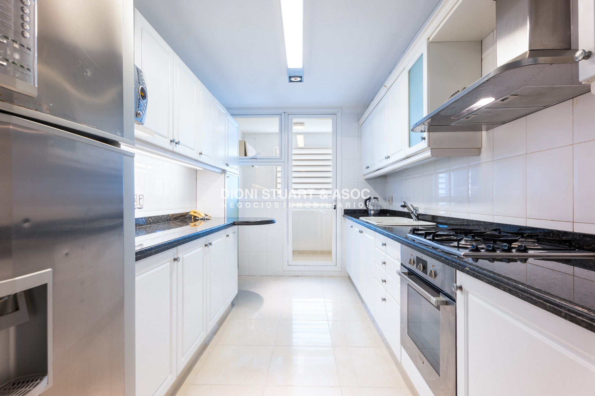 Apartamento ID.902 - DEPARTAMENTO EN VENTA EN LE JARDIN - ESQUINERO - 3 DORMITORIOS EN SUITE
