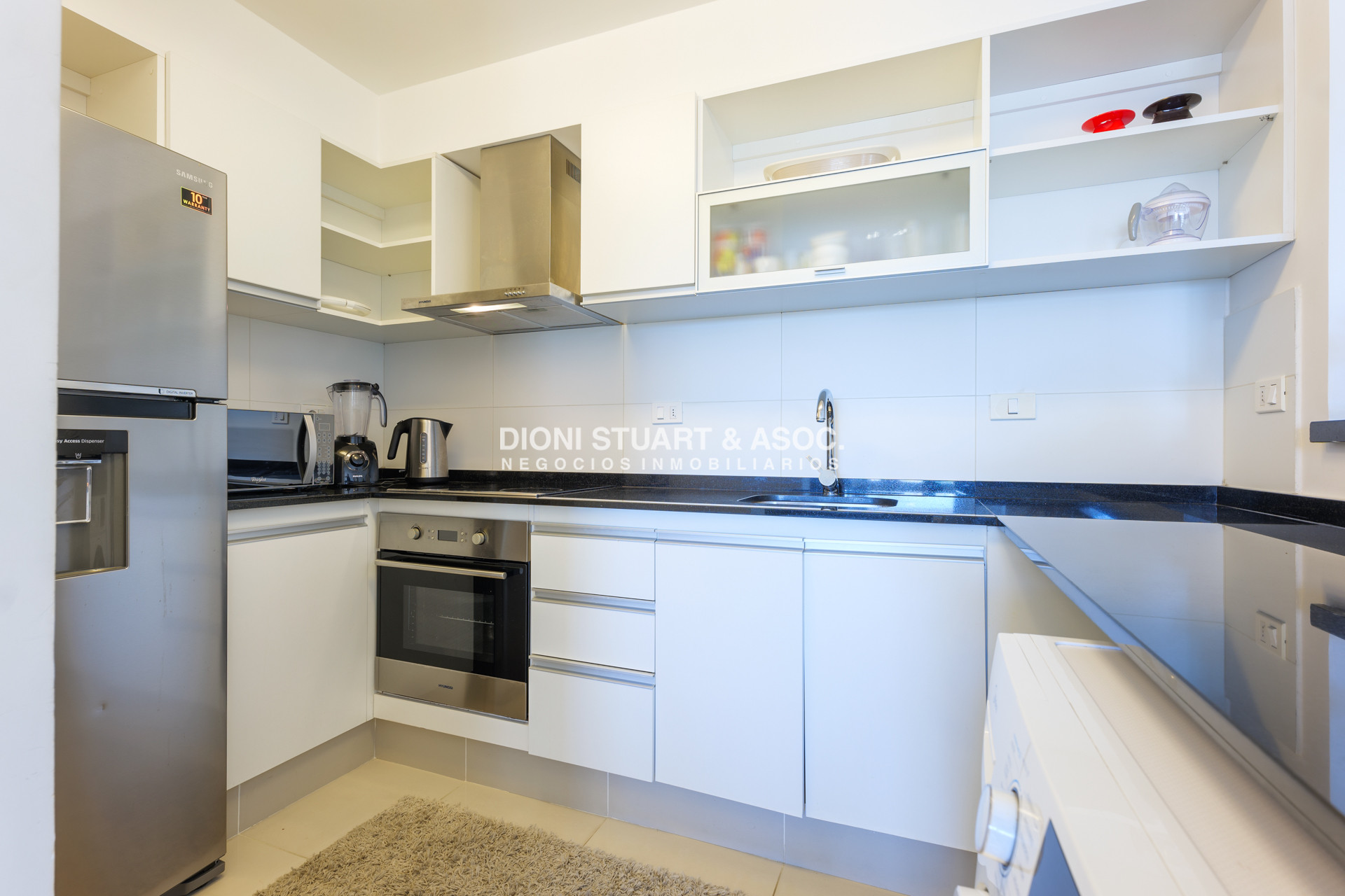 Apartamento ID.516 - APARTAMENTO EN VENTA EN PUNTA DEL ESTE - 2 DORMITORIOS - MODERNO - CERCA DEL MAR - EDIFICIO ARENAS DEL MAR