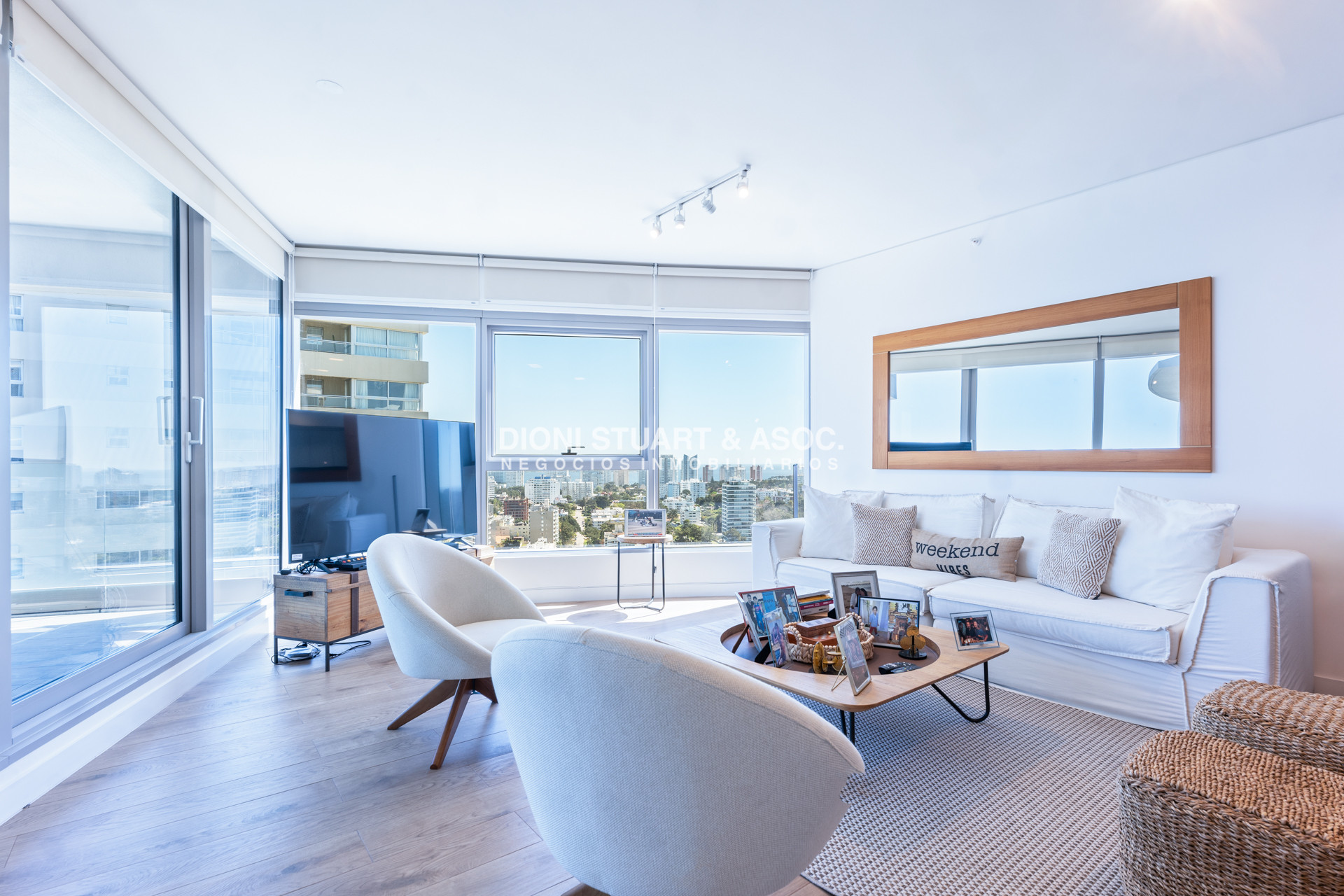 Apartamento ID.1122 - VENTA APARTAMENTO TRUMP TOWER - 2 SUITES + TOILETTE