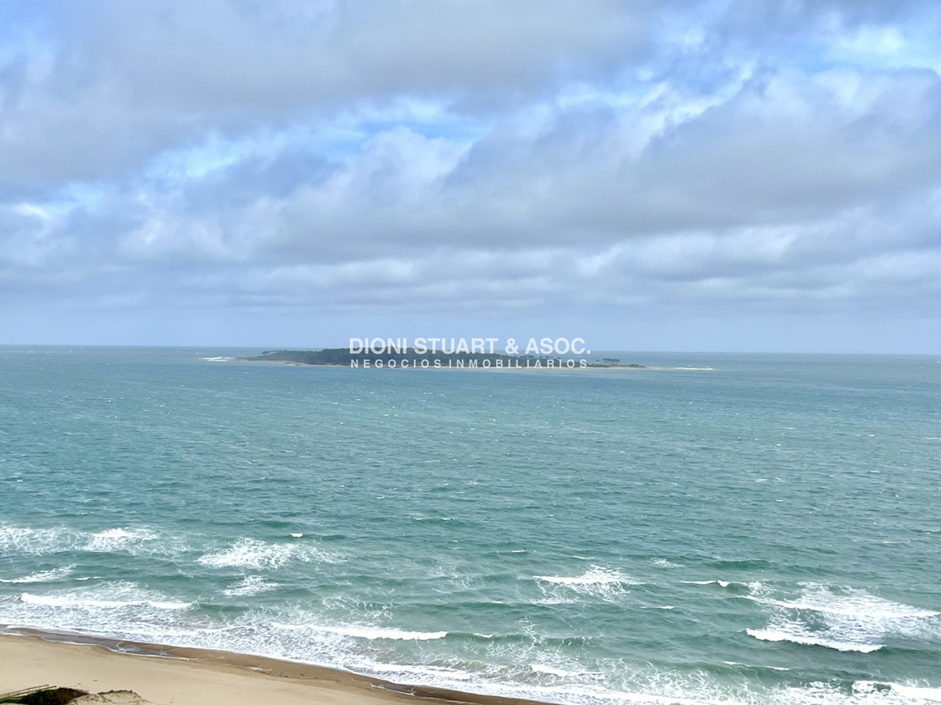Apartamento ID.509 - APARTAMENTO EN ALQUILER FRENTE AL MAR DE 3 DORMITORIOS - TODOS LOS AMENITIES - TORRE WASHINGTON - COMPLEJO LINCOLN CENTER