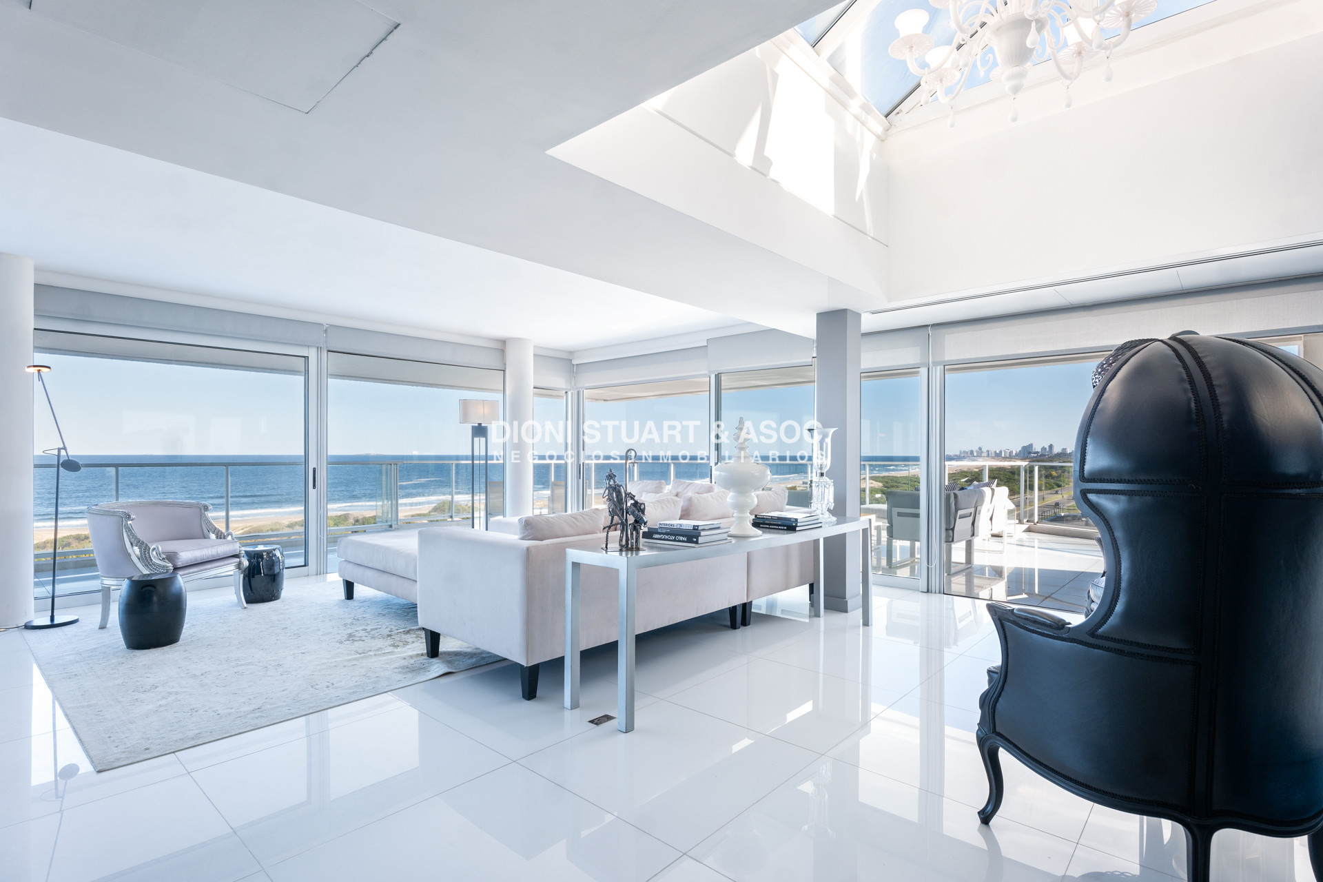 Apartamento ID.989 - MYTHOS PENT HOUSE DUPLEX - 4 SUITES - PLAYA BRAVA PRIMERA LINEA