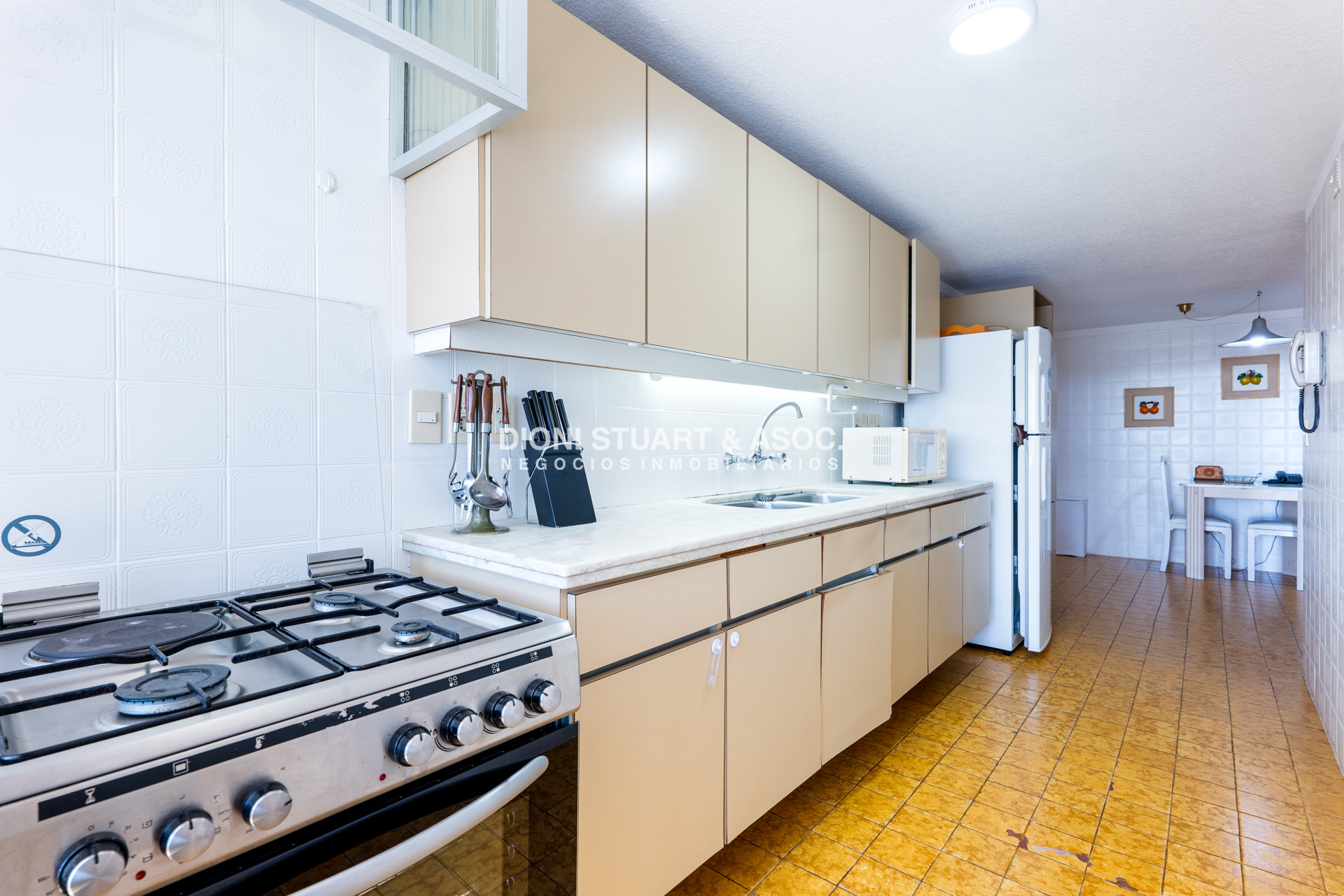Apartamento ID.812 - Apartamento Frente al Mar en Venta - Torre Jefferson - 2 Dorm y dependencia - Complejo Lincoln Center