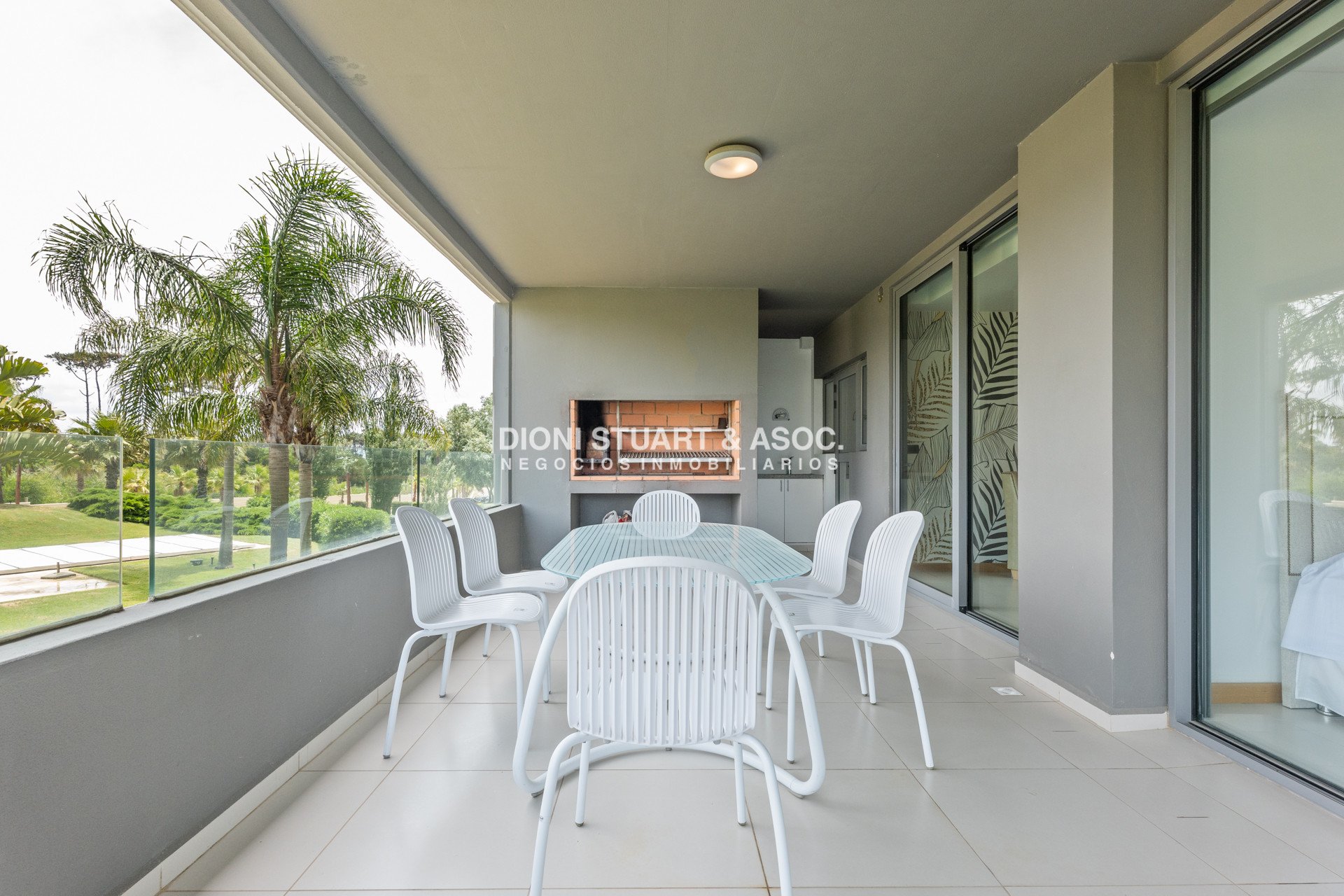 Apartamento ID.874 - Tiburon Terrazas Barra SS - Semi piso con piscina