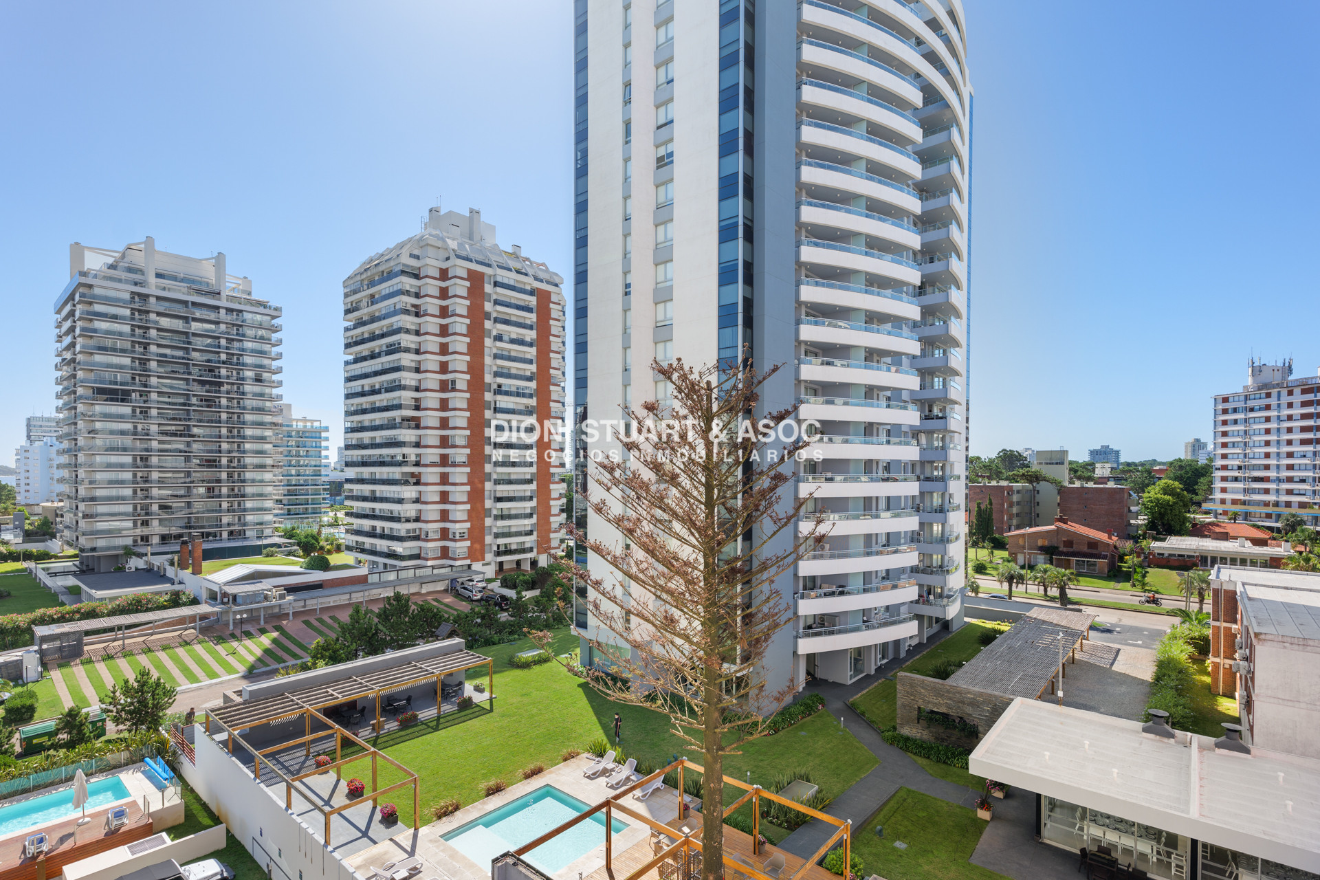 Apartamento ID.516 - APARTAMENTO EN VENTA EN PUNTA DEL ESTE - 2 DORMITORIOS - MODERNO - CERCA DEL MAR - EDIFICIO ARENAS DEL MAR