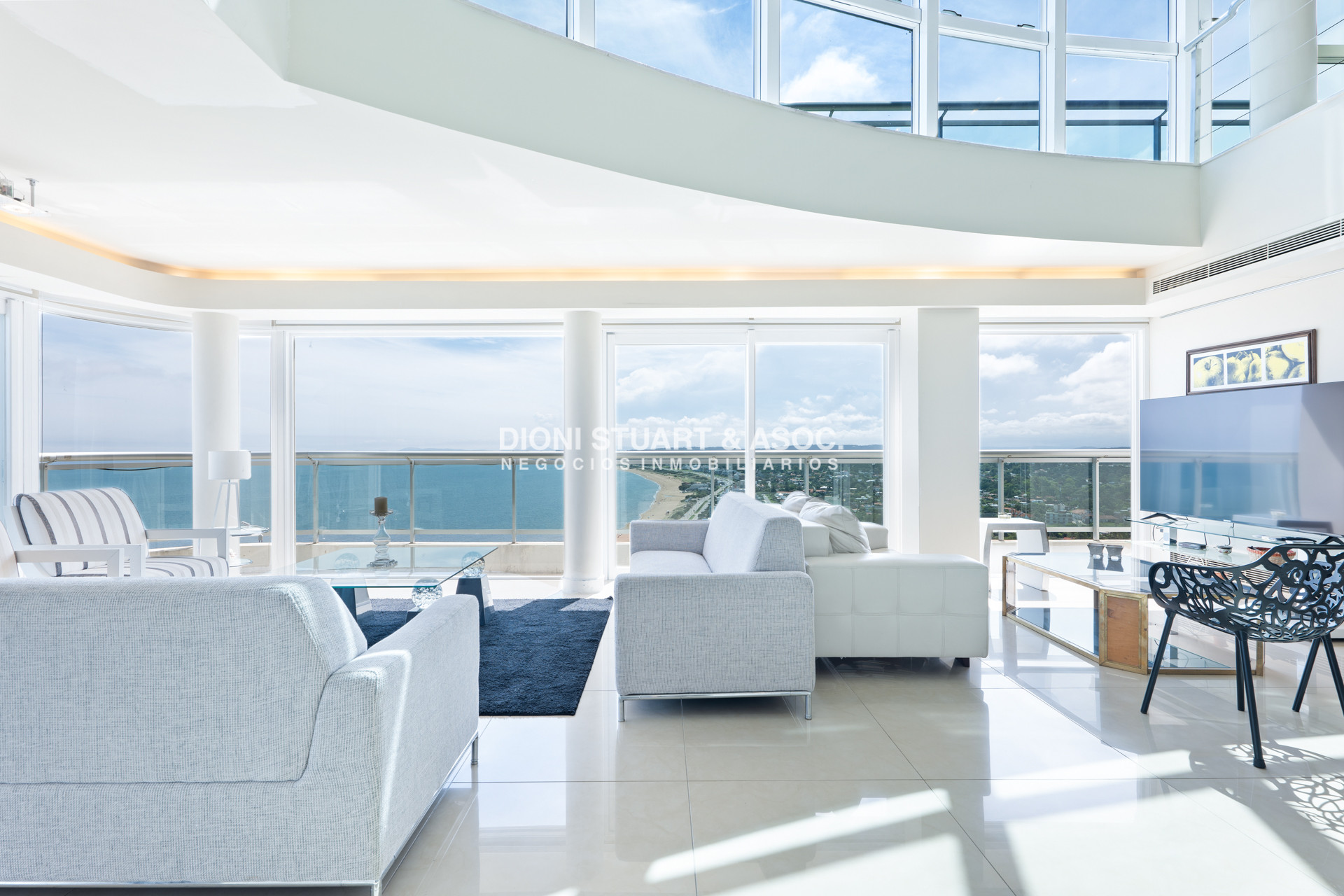 Apartamento ID.223 - TORRE AQUARELA - PENT HOUSE TRIPLEX - ESQUINA PUNTA BALLENA