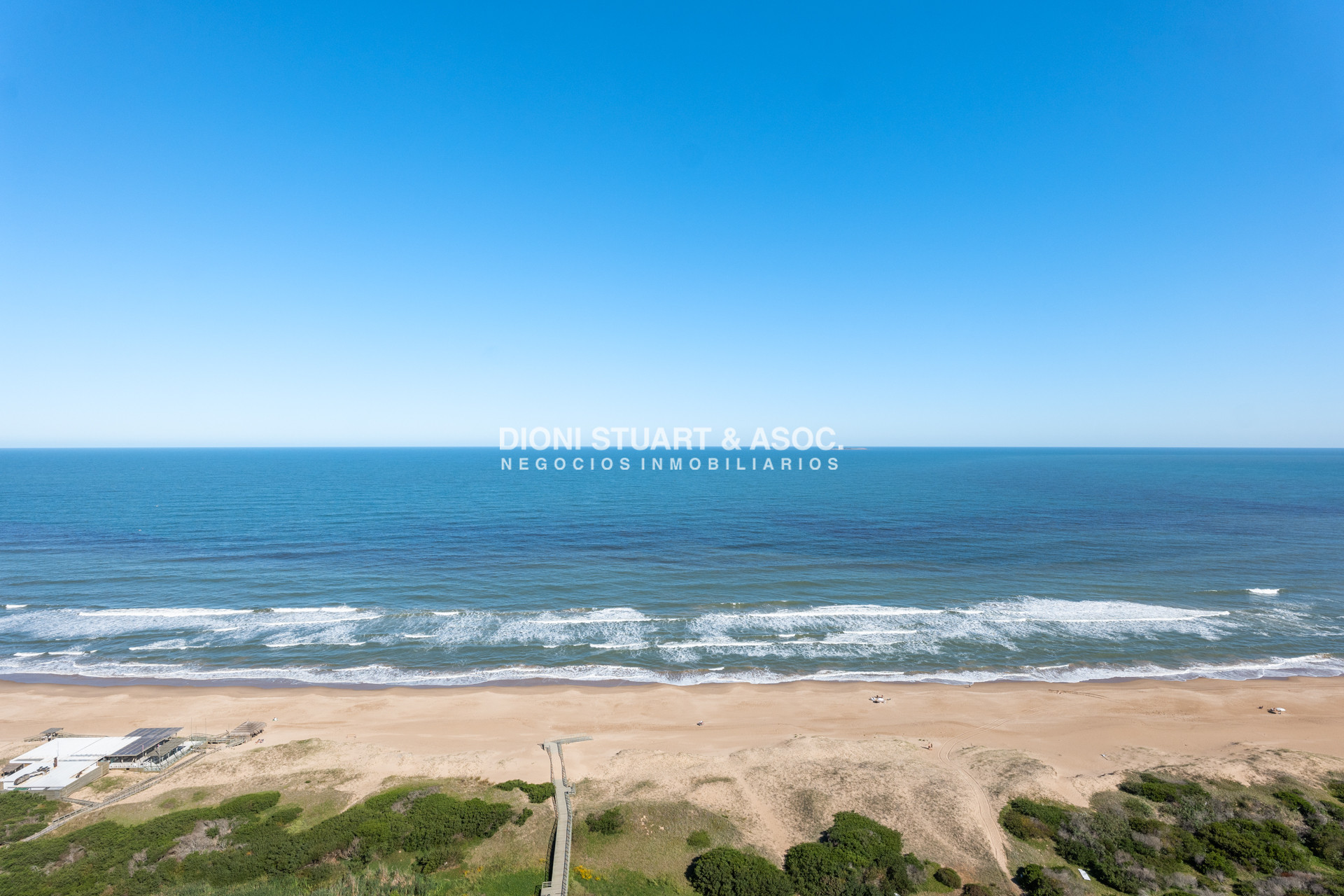 Apartamento ID.829 - DEPARTAMENTO EN VENTA EN LE PARC III UNIFICADO - IMPONENTE
