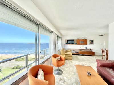 Alquiler de Invierno Año 2025 - 2 Dormitorios y Medio + 2 Baños - Vista al Mar - Piscina Climatizada - Complejo Lincoln Center