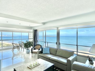 Apartamento En Alquiler - Playa Mansa - Punta del Este - 3 Dormitorios - Complejo Lincoln Center - Temporada 2025