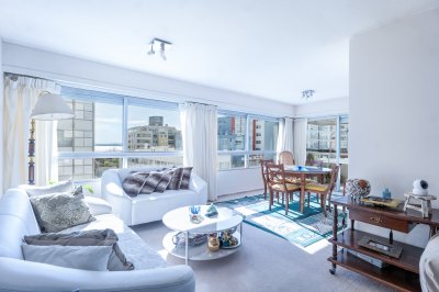 VENTA APARTAMENTO 2 DORMITORIOS PUNTA DEL ESTE - EDIFICIO VAN GOGH - GORLERO