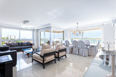 DEPARTAMENTO EN VENTA EN LE JARDIN - ESQUINERO - 3 DORMITORIOS EN SUITE