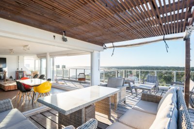 PENT HOUSE DUPLEX EN LA MANSA - 4 DORM Y DEP - COMPLEJO LINCOLN CENTER - TORRE WILSON