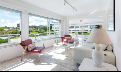 ARTAMENTO FRENTE AL MAR EN VENTA TORRE WASHINGTON RECICLADO 2 DORM Y MEDIO - COMPLEJO LINCOLN CENTER