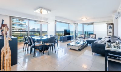 IMPERIALE II ESQUINERO APARTAMENTO EN VENTA - 3 DORMITORIOS EN SUITE + DEPENDENCIA