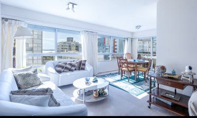 VENTA APARTAMENTO 2 DORMITORIOS PUNTA DEL ESTE - EDIFICIO VAN GOGH - GORLERO