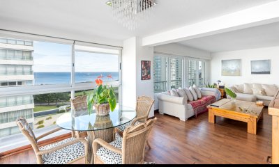DEPARTAMENTO EN VENTA EN PLAYA MANSA - 3 DORM Y DEP. - RECICLADO - COMPLEJO LINCOLN CENTER - TORRE JEFFERSON