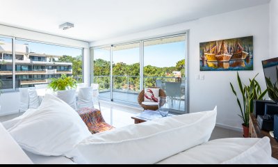 DEPARTAMENTO PENT HOUSE EN VENTA - 3 DORM Y DEP. - PARRILLERO - PLAYA MANSA