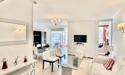 En Venta 2 Dormitorios En Punta del Este - Frente a Plaza Los Artesanos - Oportunidad