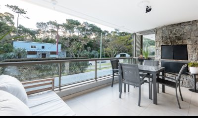 VENTA APARTAMENTO 1 DORM Y MEDIO CON PARRILLERO - EDIFICIO UNIQUE