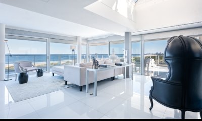 MYTHOS PENT HOUSE DUPLEX - 4 SUITES - PLAYA BRAVA PRIMERA LINEA