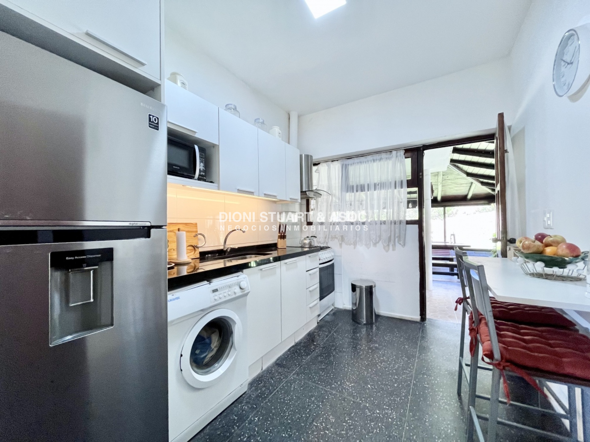 Casa ID.548 - Casa En Alquiler - Cerca de la Playa Mansa - Para 6 Personas - Con Barbacoa