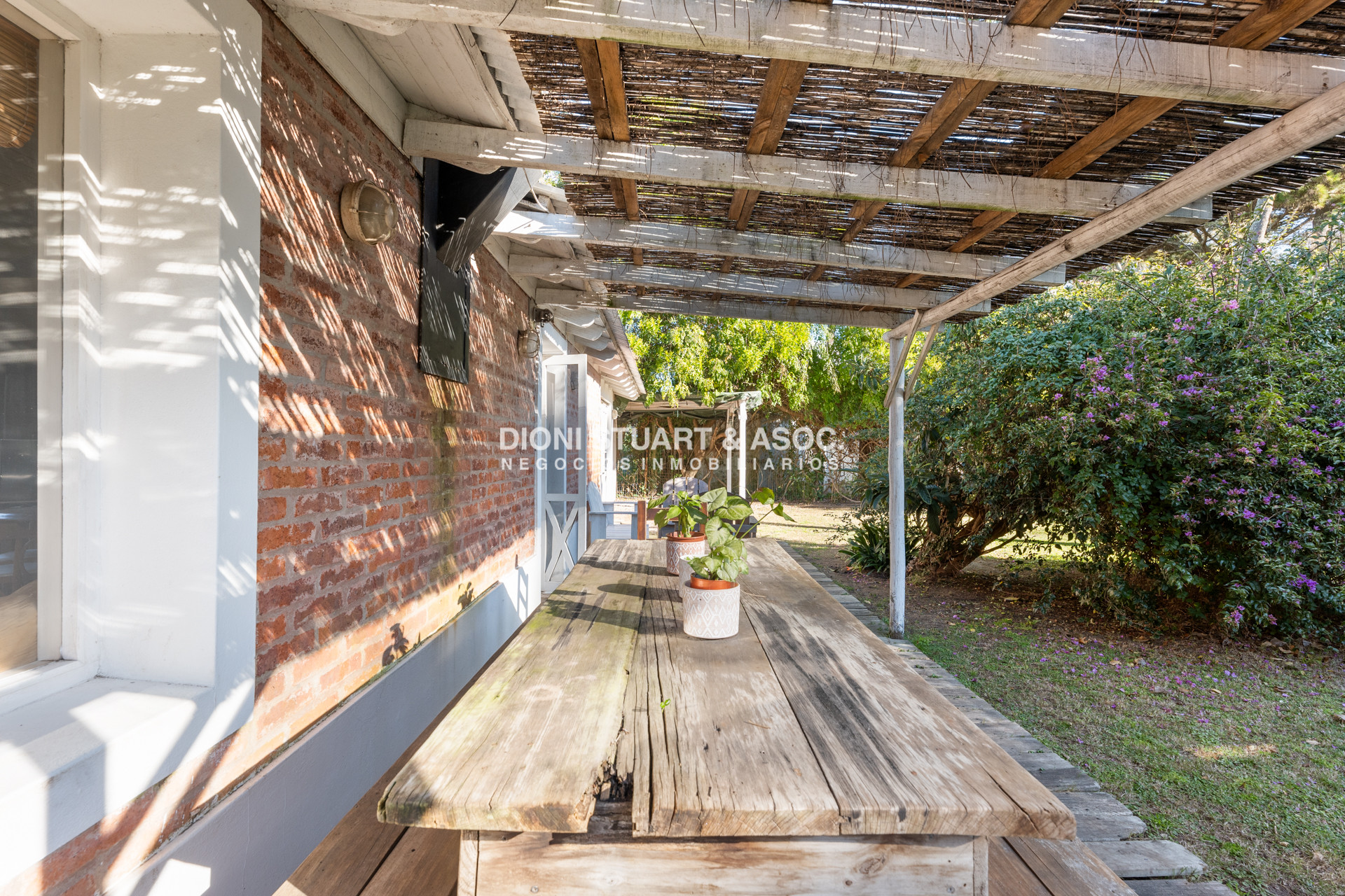 Casa ID.726 - Casa en Venta - San Rafael - 2 Dormitorios - A 2 Cuadras del Mar