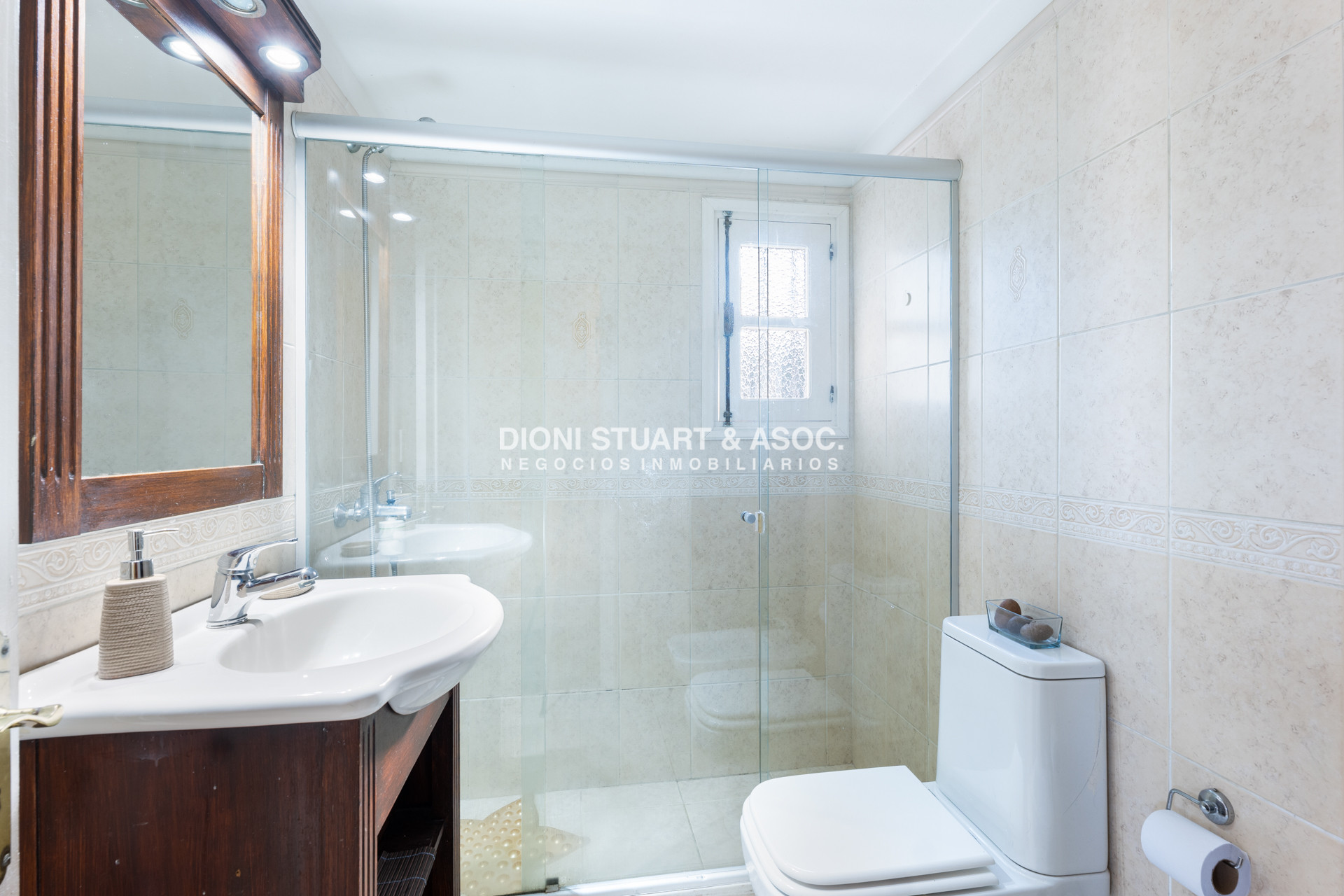 Casa ID.726 - Casa en Venta - San Rafael - 2 Dormitorios - A 2 Cuadras del Mar