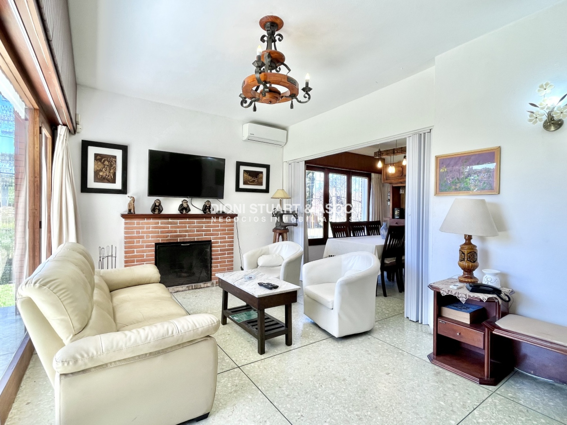 Casa ID.548 - Casa En Alquiler - Cerca de la Playa Mansa - Para 6 Personas - Con Barbacoa