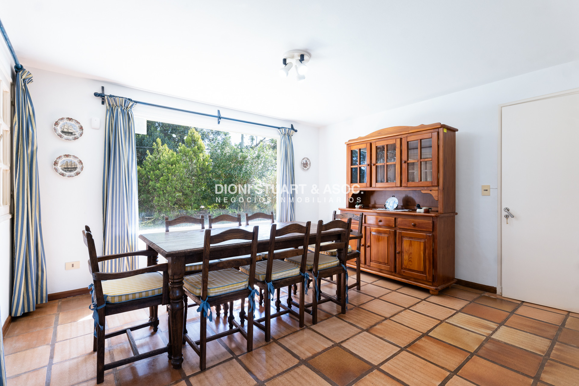 Casa ID.754 - Casa en Alquiler de Temporada - Montoya - La Barra - 5 Dormitorios