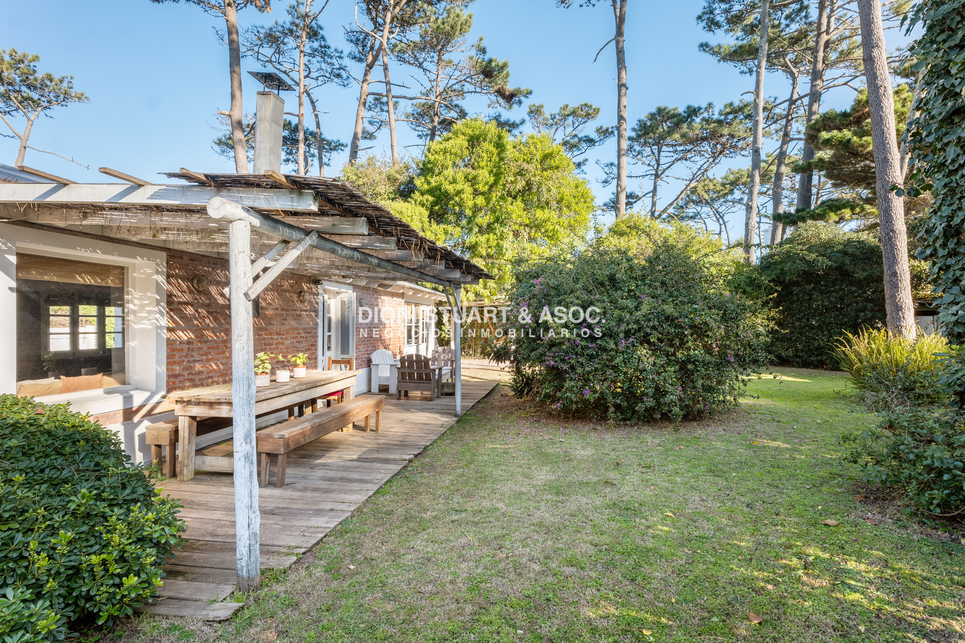 Casa ID.726 - Casa en Venta - San Rafael - 2 Dormitorios - A 2 Cuadras del Mar