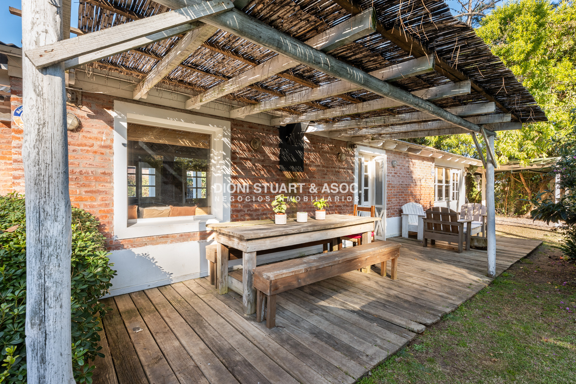 Casa ID.726 - Casa en Venta - San Rafael - 2 Dormitorios - A 2 Cuadras del Mar