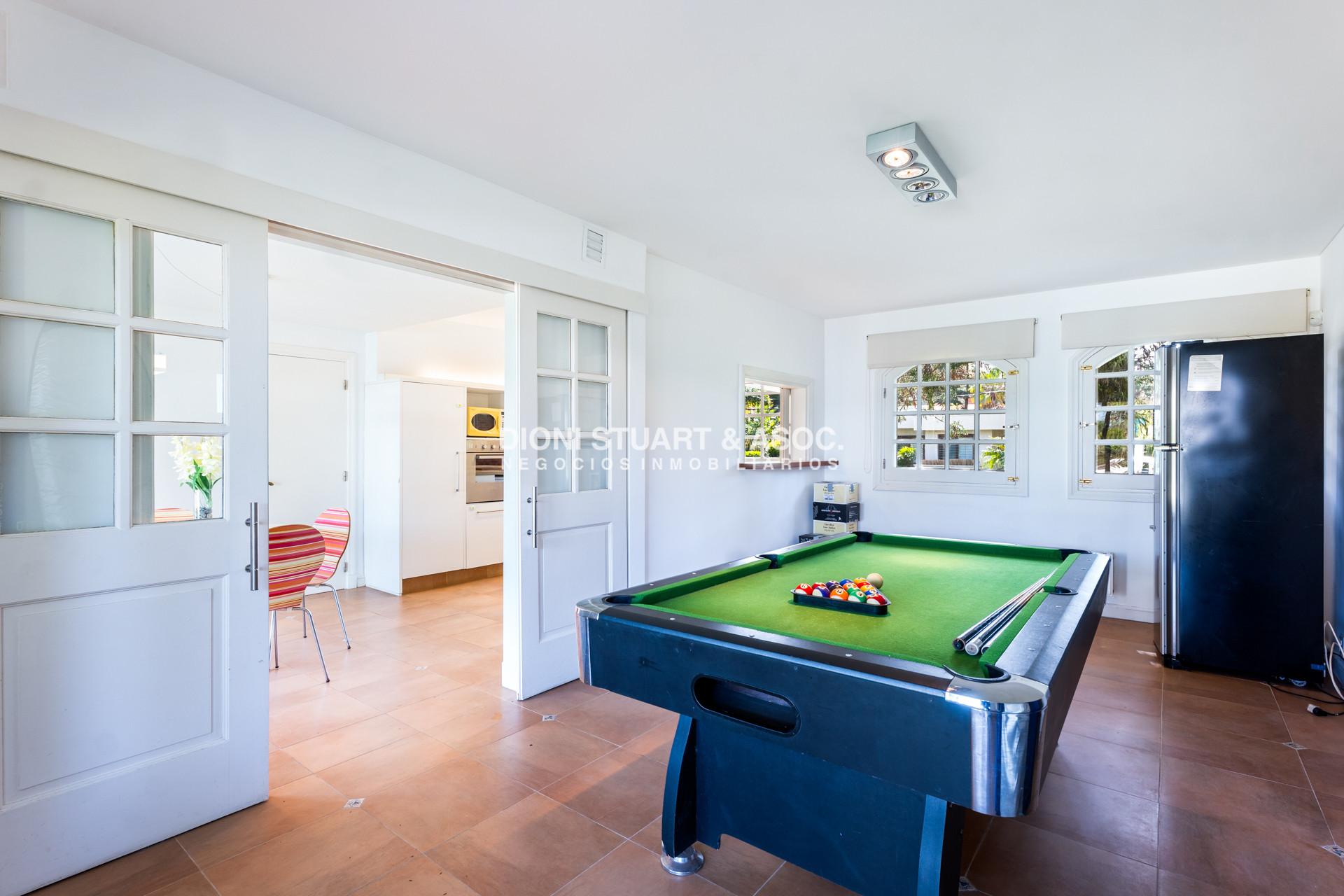 Casa ID.767 - Casa en Venta - 6 Dormitorios - Playa Mansa - Punta del Este