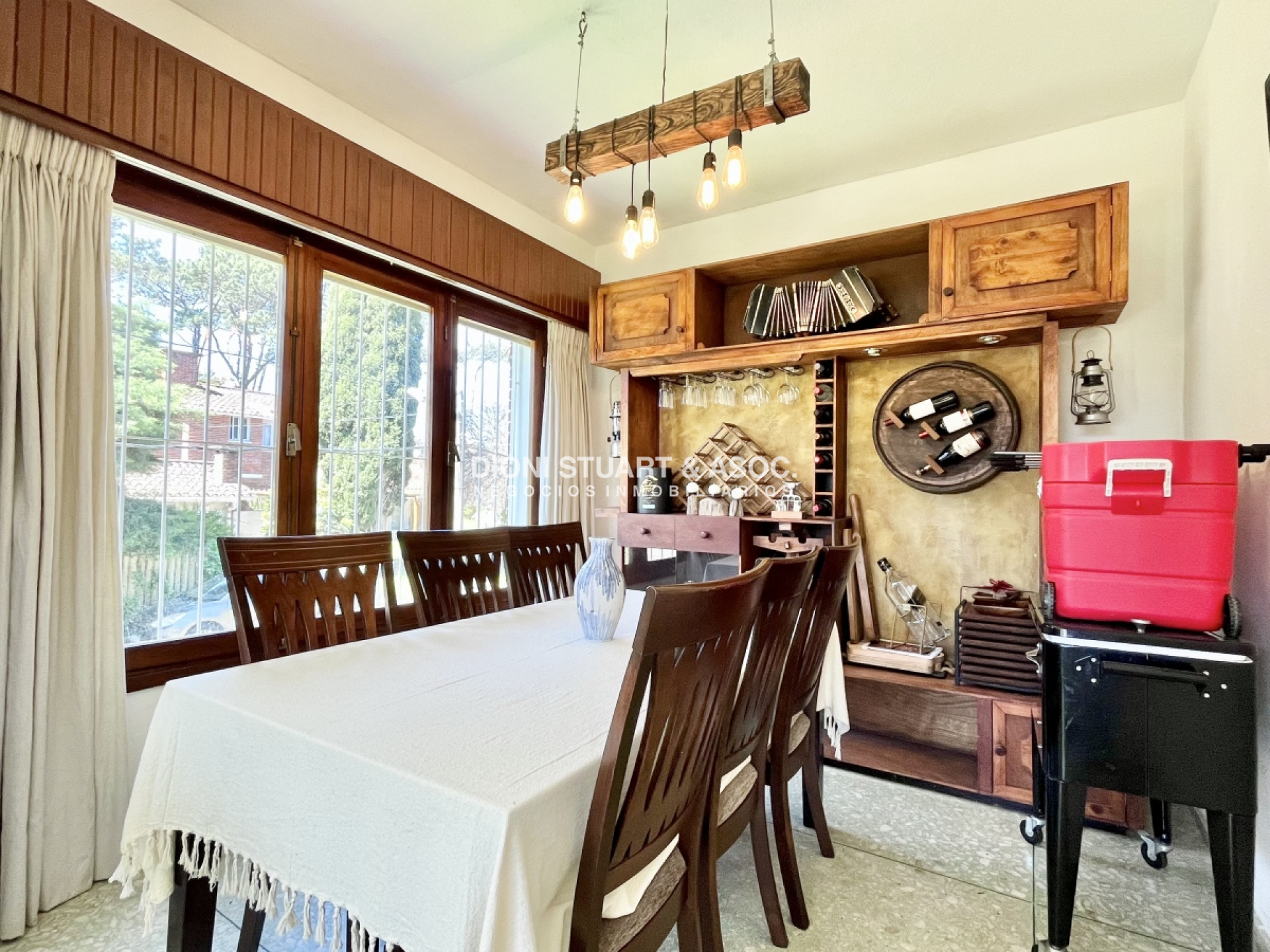 Casa ID.548 - Casa En Alquiler - Cerca de la Playa Mansa - Para 6 Personas - Con Barbacoa