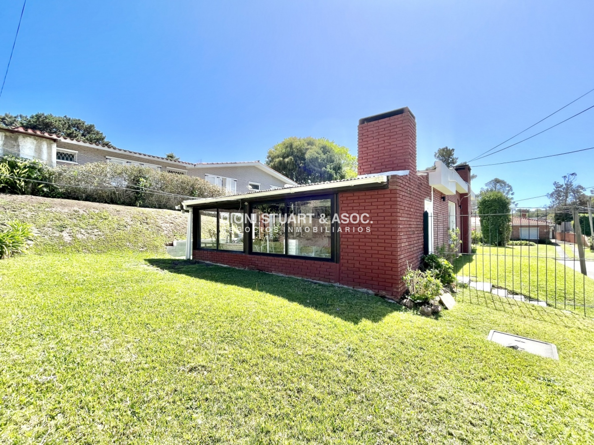 Casa ID.548 - Casa En Alquiler - Cerca de la Playa Mansa - Para 6 Personas - Con Barbacoa