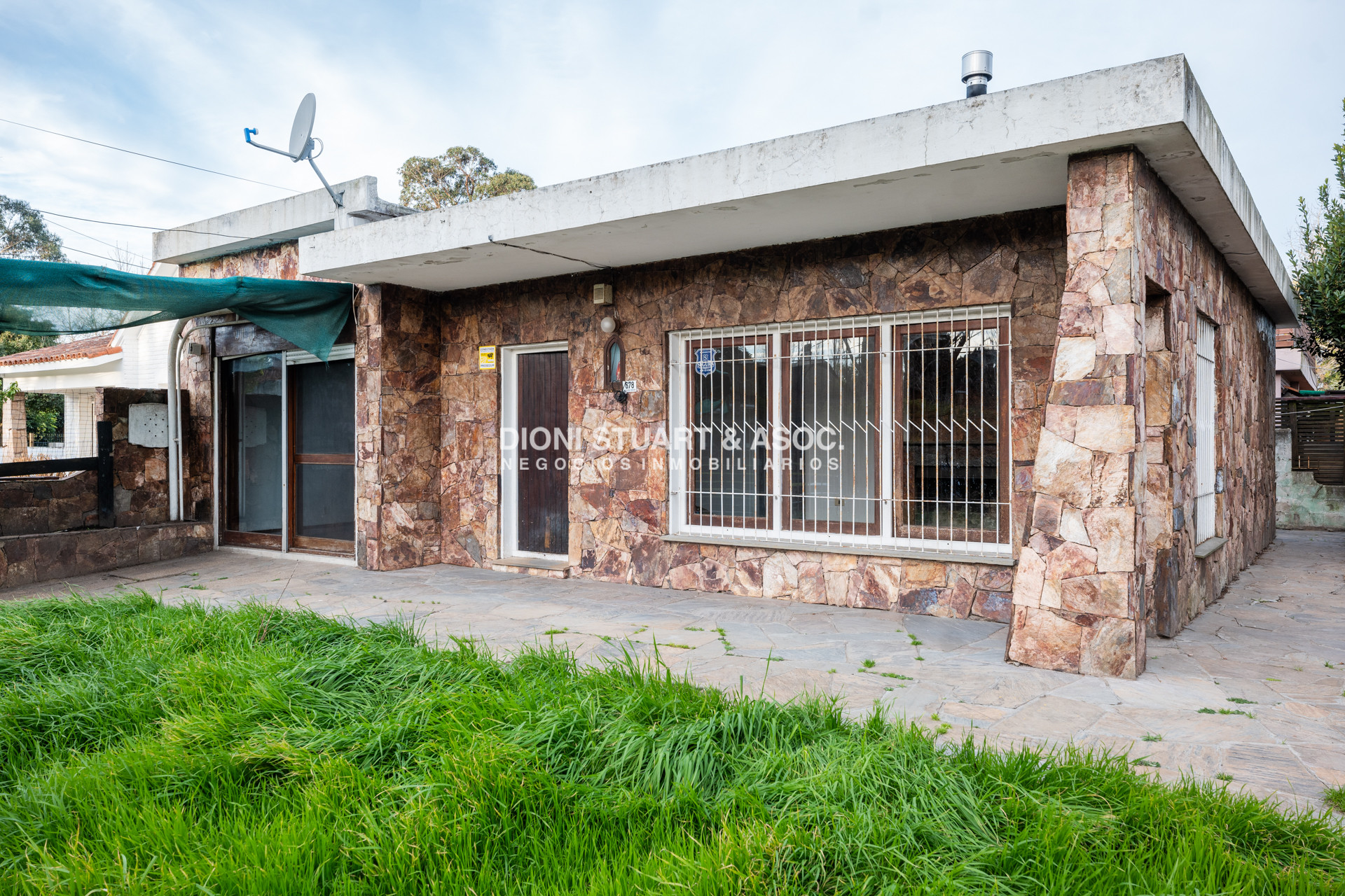 Casa ID.1060 - VENTA CASA 2 DORMITORIOS MALDONADO CERCA DEL MAR LAS DELICIAS