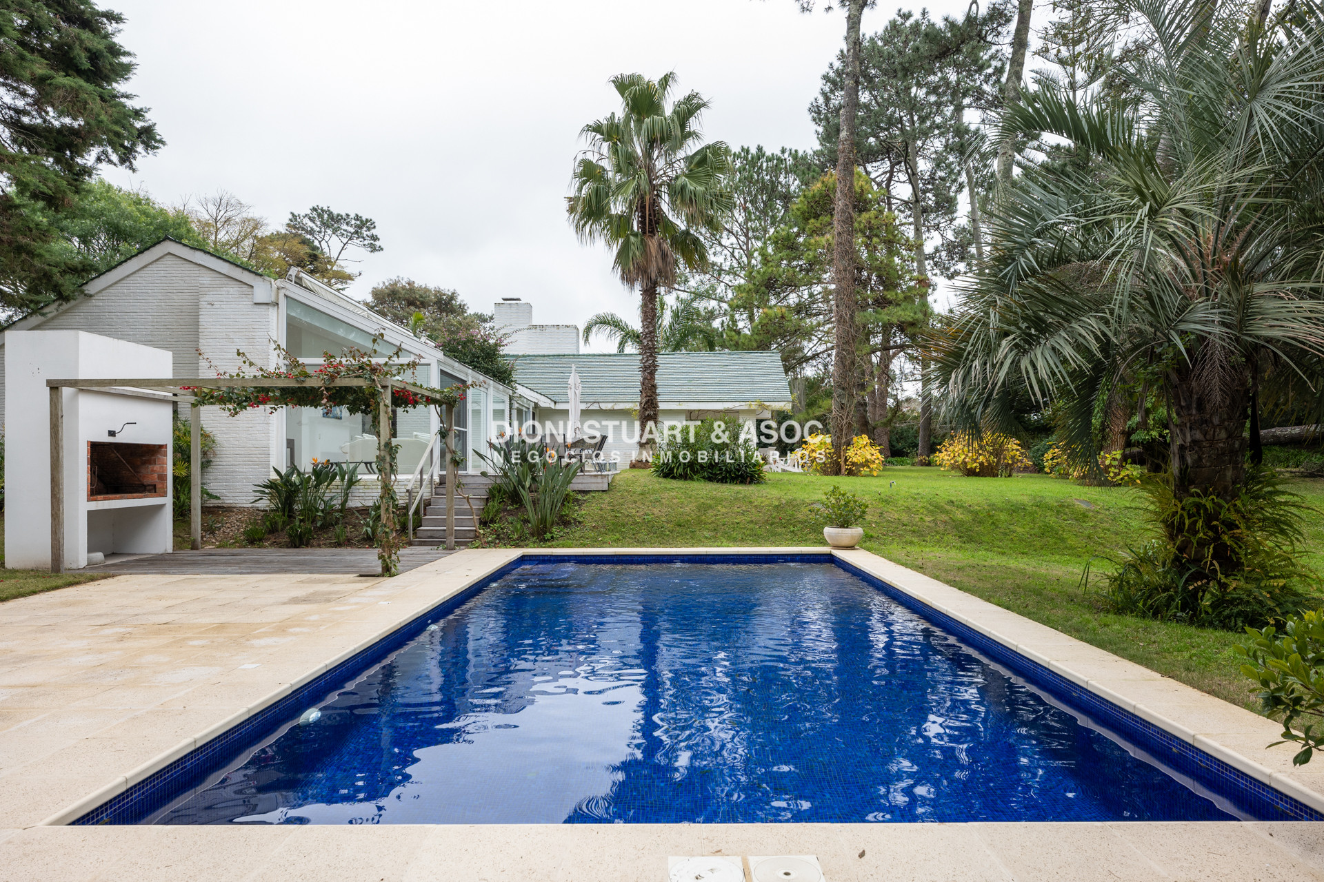 Casa ID.1015 - MANSION EN BEVERLY HILLS RECICLADA 