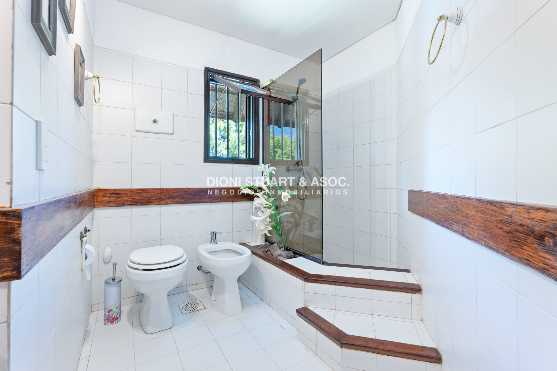 Casa ID.600 - Casa en Pinares - 5 Dorm - Arq. Margoniner