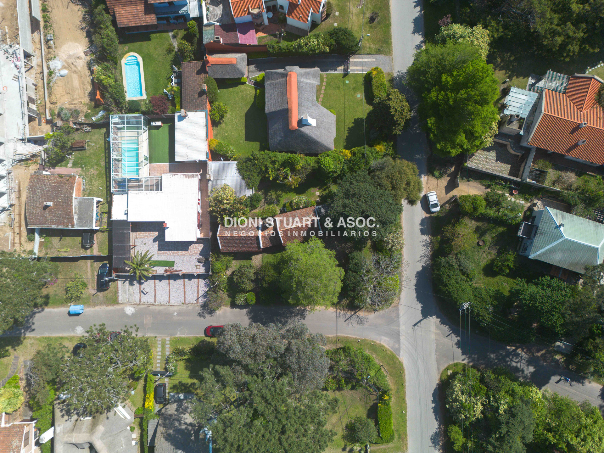 Casa ID.802 - Casa en Venta en Rincon Del Indio - 3 Dormitorios - A 1 cuadra del mar