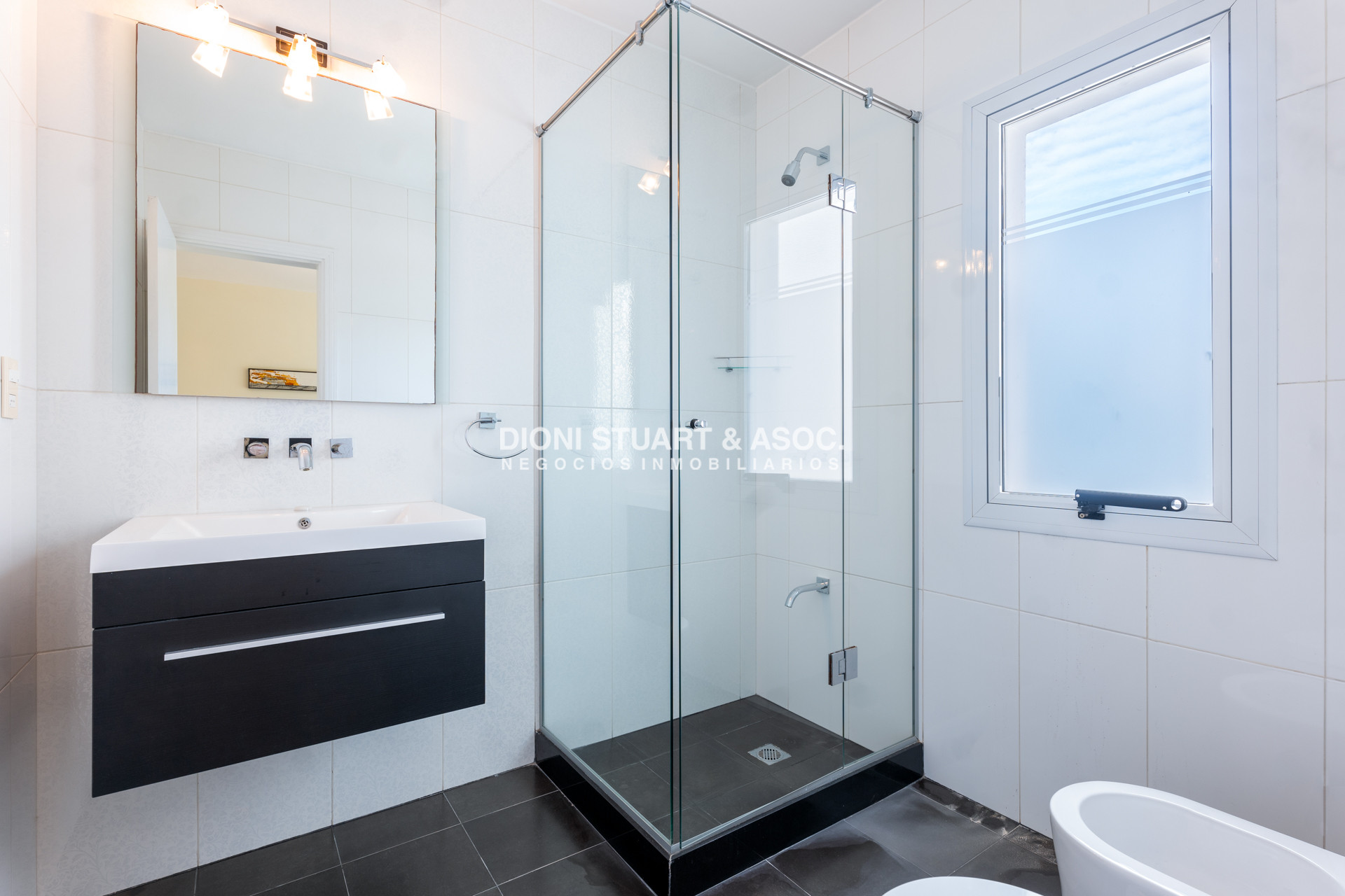 Casa ID.809 - Casa en Boluevard Park - 5 Dormitorios